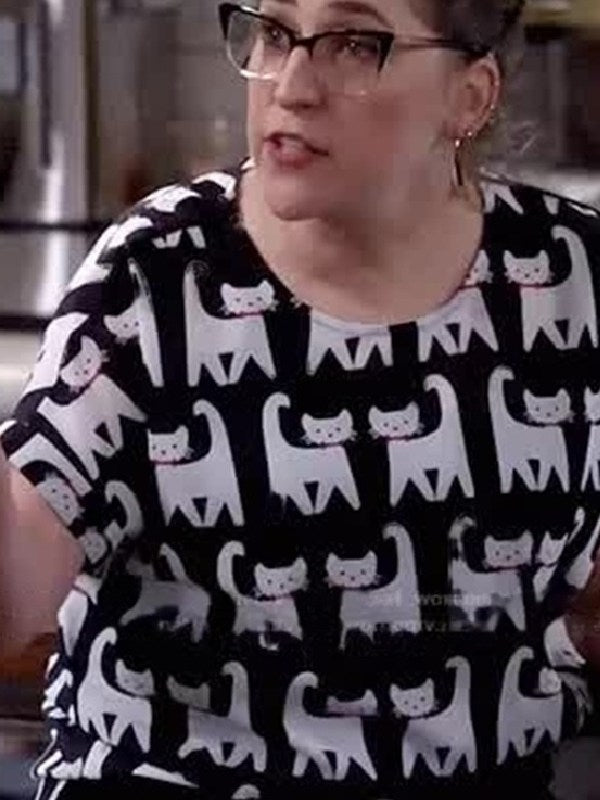Call Me kat S03 Mayim Bialik Cat Print Top