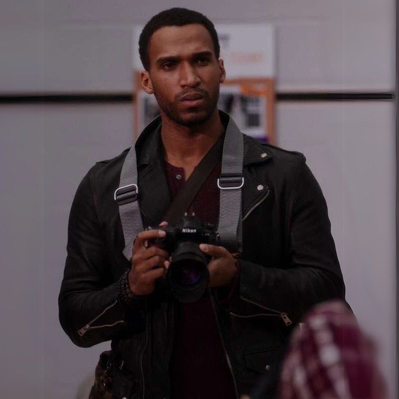  Nathan Mitchell Ginny & Georgia Nathan Mitchell Leather Jacket