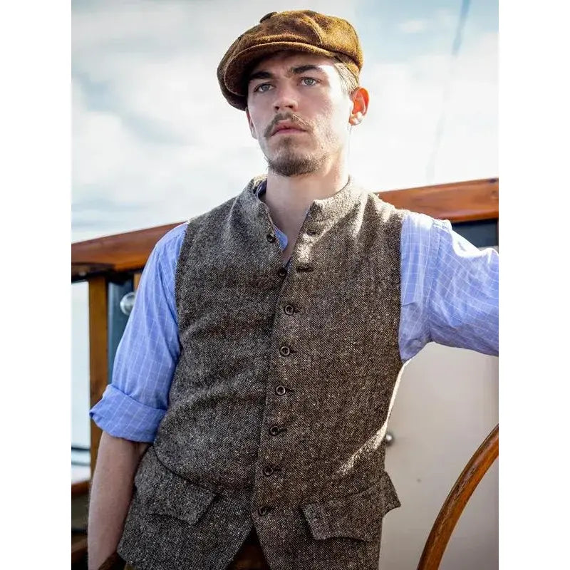 The Ministry of Ungentlemanly Warfare Hero Fiennes Tiffin Brown Vest