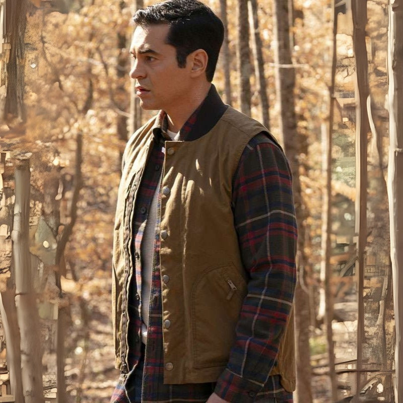 Will Trent S03 Ramón Rodríguez Brown Vest